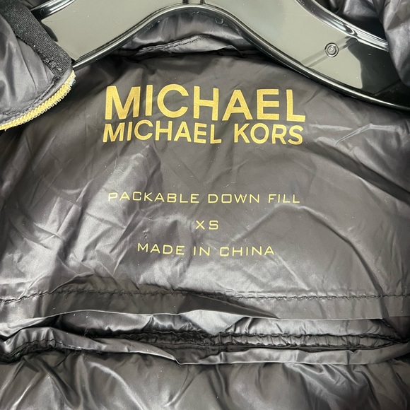 Michael Kors down puffer coat- New without tags - Picture 3 of 3